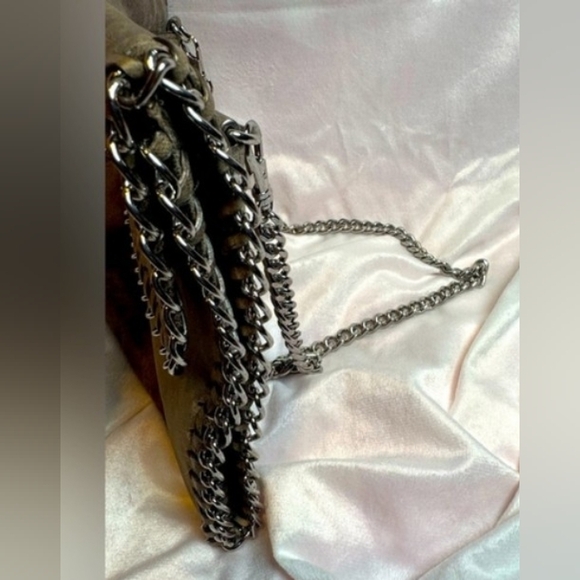 Michael Kors Chelsea Chain Shoulder Bag Nickel Leather Excellent Condition - Picture 6 of 7